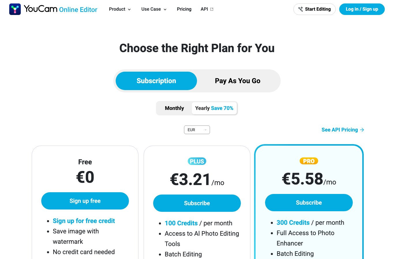 YouCam's English pricing grid: free plan at zero, Plus at 3.21 euros, Pro at 5.58 euros per month